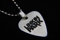 2014款 钛钢金属吉他拨片项链 LINKIN PARK 字母LOGO（银色） 